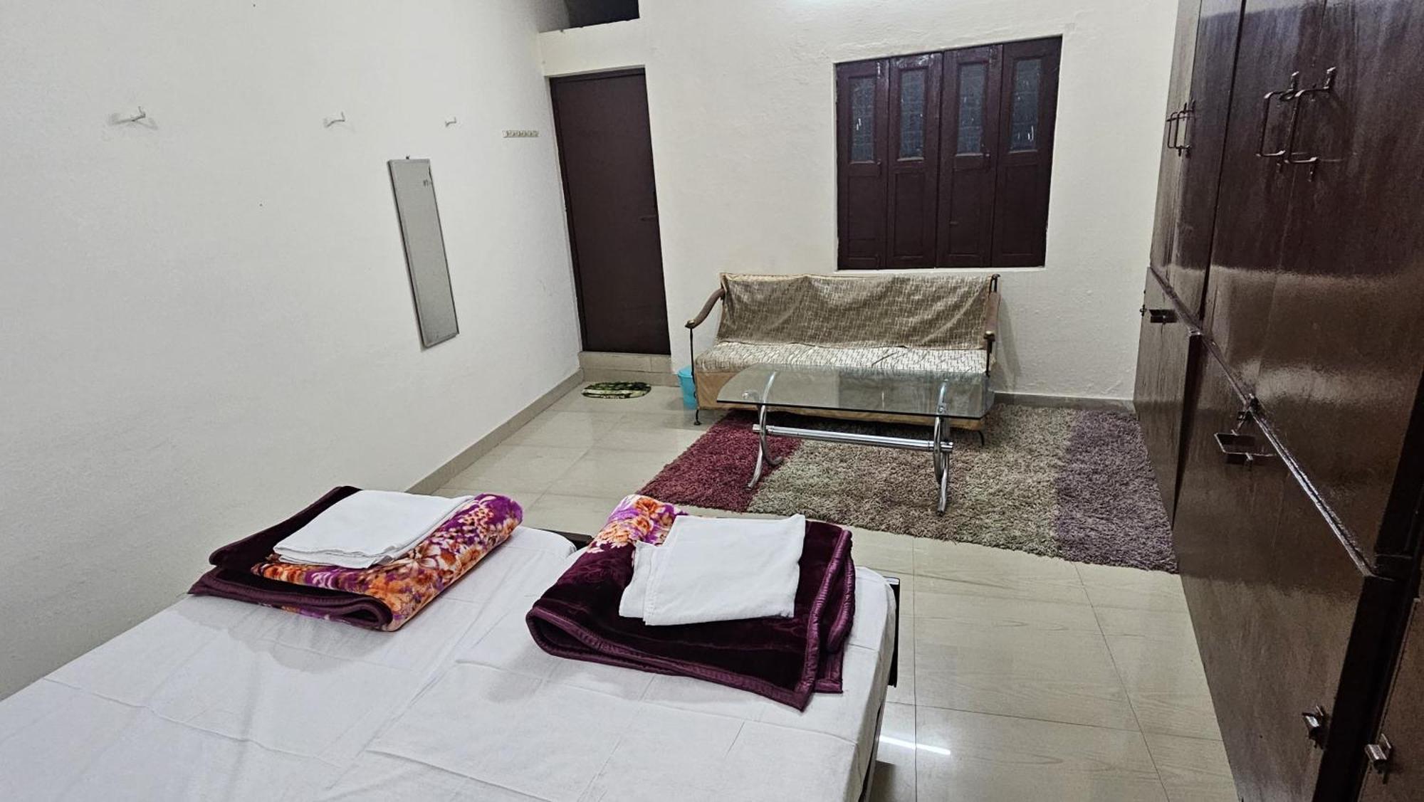 The Green Crest Kumbh Homestay Allāhābād Junction Eksteriør billede